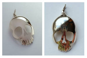Silver teaspoon skull pendant