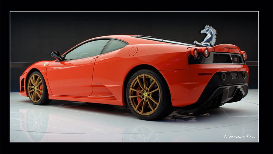 ferrari autosalon update