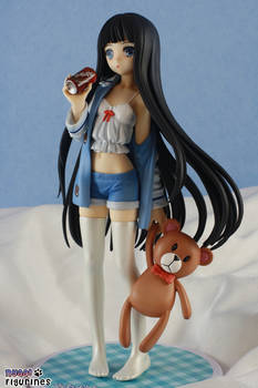 Alice Pajama ver figure