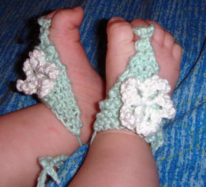 Tiny flower sandals