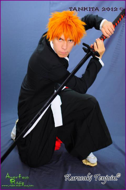 Kurosaki Ichigo Bankai Cosplay