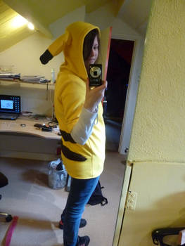 Pikachu cosplay thingy :3