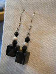 Cube and Diamond Black Earrings