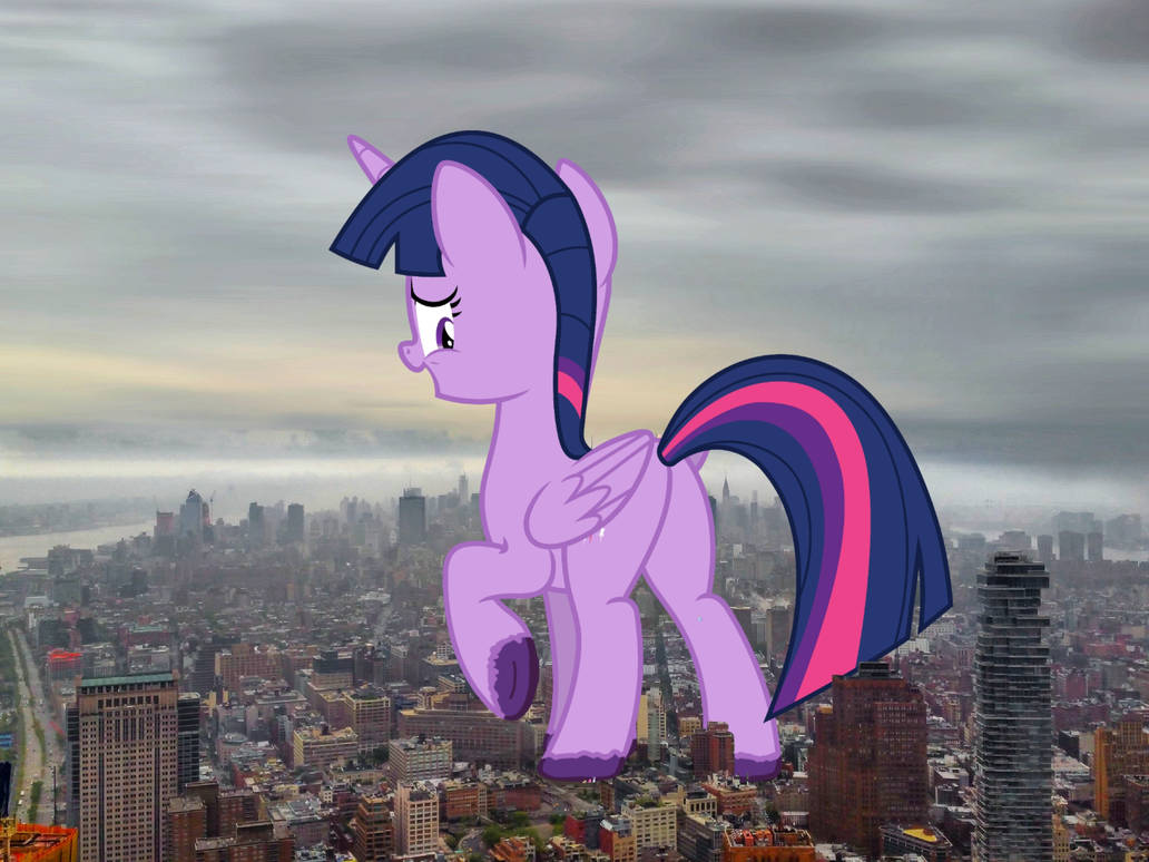 Giant mega twilight sparkle destroying the city by owenstevendallimore ...