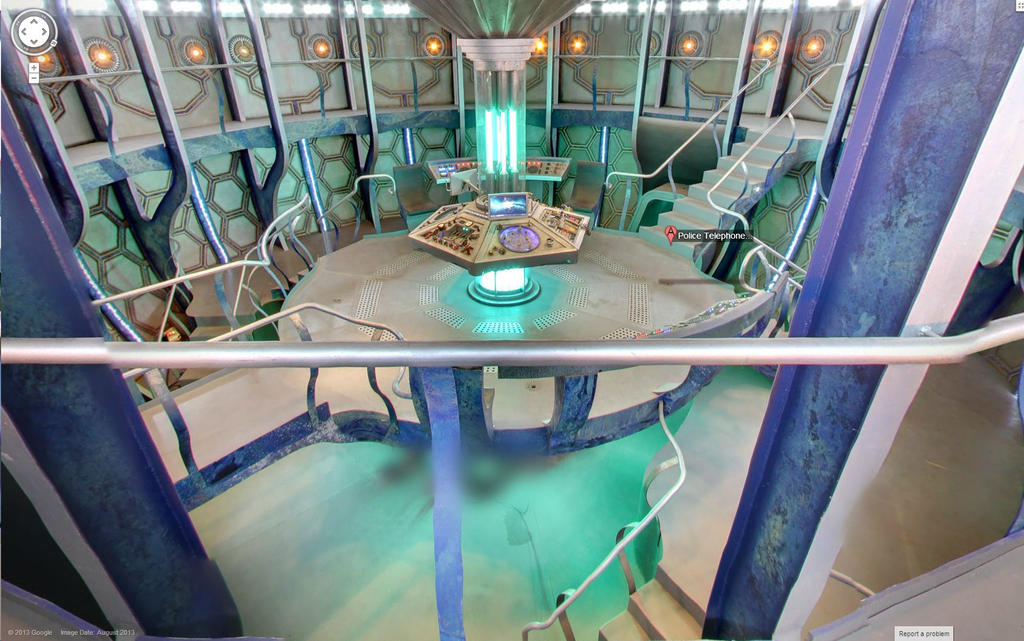 2013 Tardis Console Room Catwalk 003