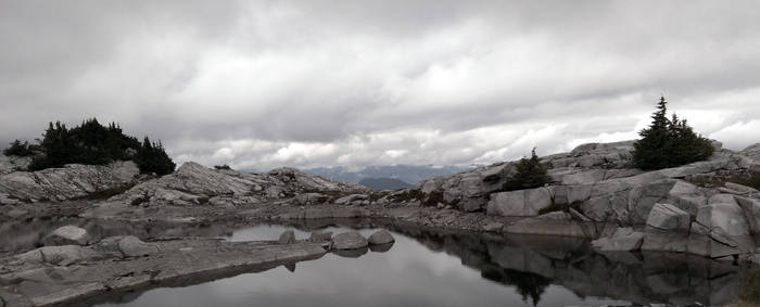 Tarn on Coliseum Mountain