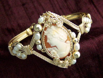 Cameo Fantasy Bracelet