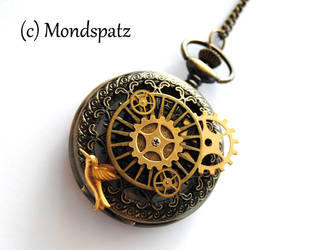 Steampunk pocket watch (hummingbird edition)