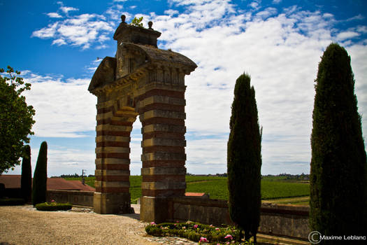 Arc of Chateau Loudenne