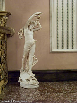 Female Classical Statue : 02
