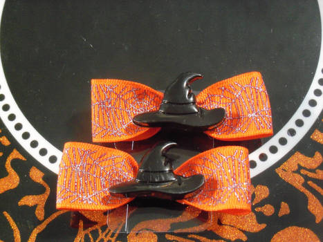 Orange Spiderwebbed Witch Hat Hairbows