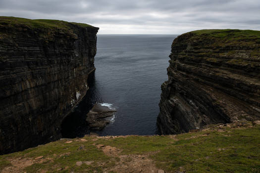 Cliffs of Yesnaby 3