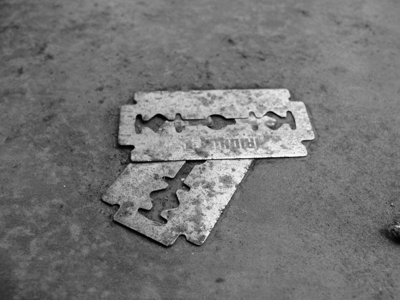 End Perspective Razorblade Razor blades by Kow4l on DeviantArt