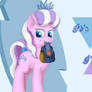Lady Tiara pays