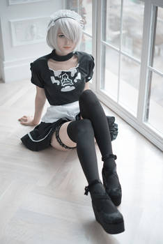 Maid 2b cosplay