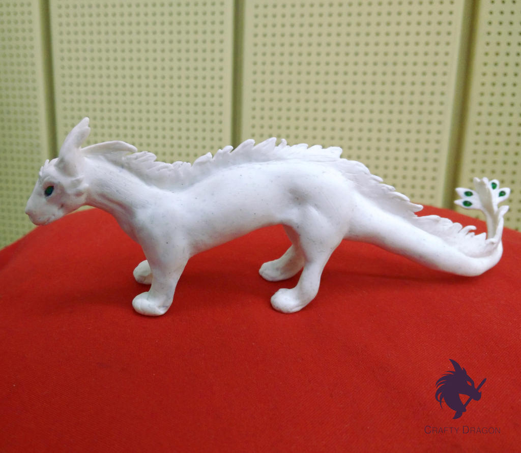 White Dragon sculpture II