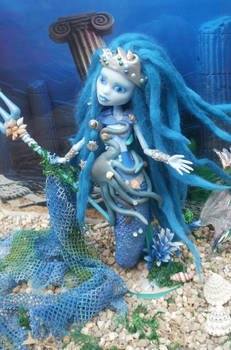 Monster high custom mermaid poseidons daughter