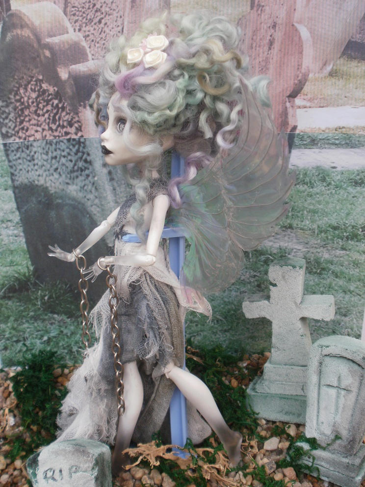 Monster High Wraith monster high custom repaint The Wraith by Rach-Hells-Dollhaus on DeviantArt