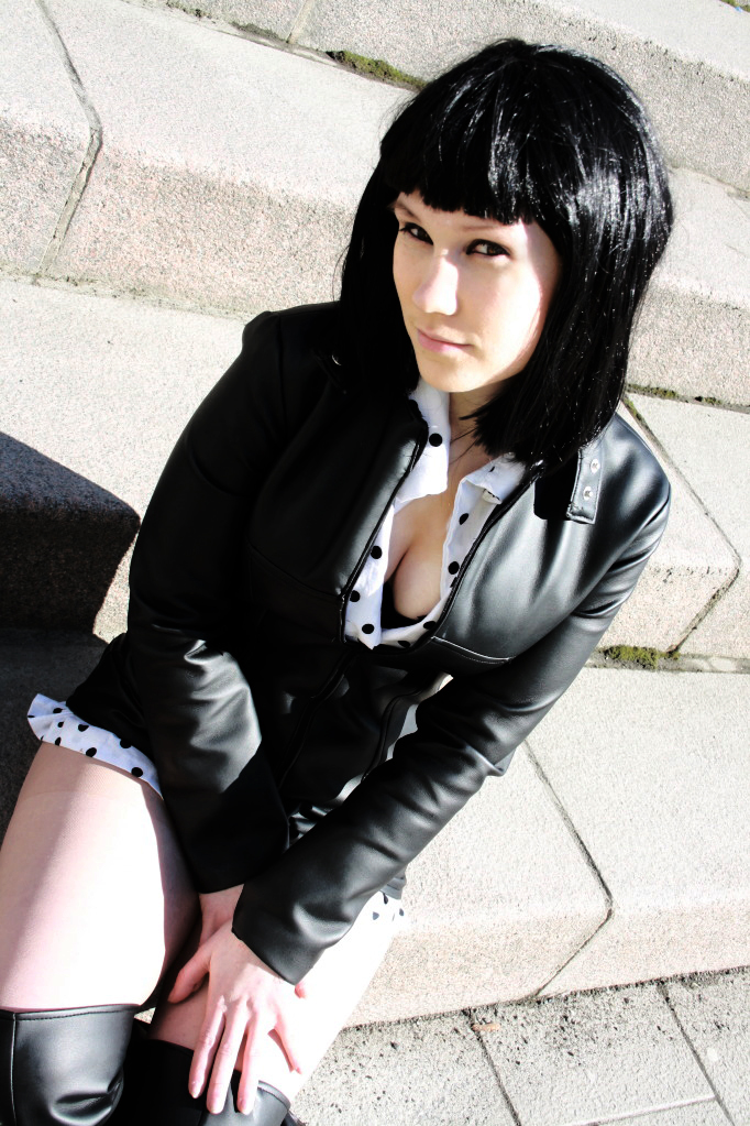 Nico Robin in Black