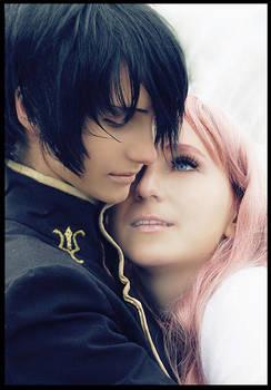 CODE GEASS: brother and sister