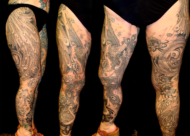 Black and gray leg sleeve