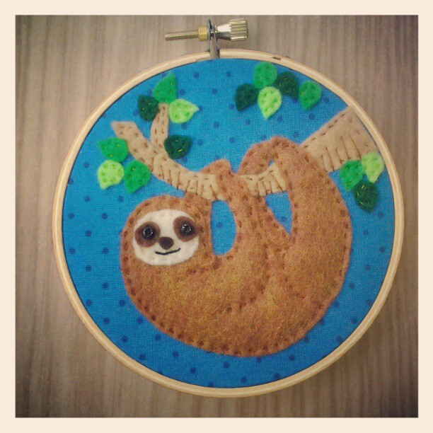 Itty Bitty Sloth Embroidery Hoop