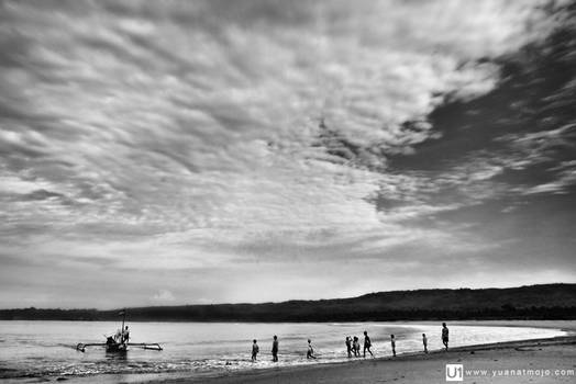 Sawarna Beach