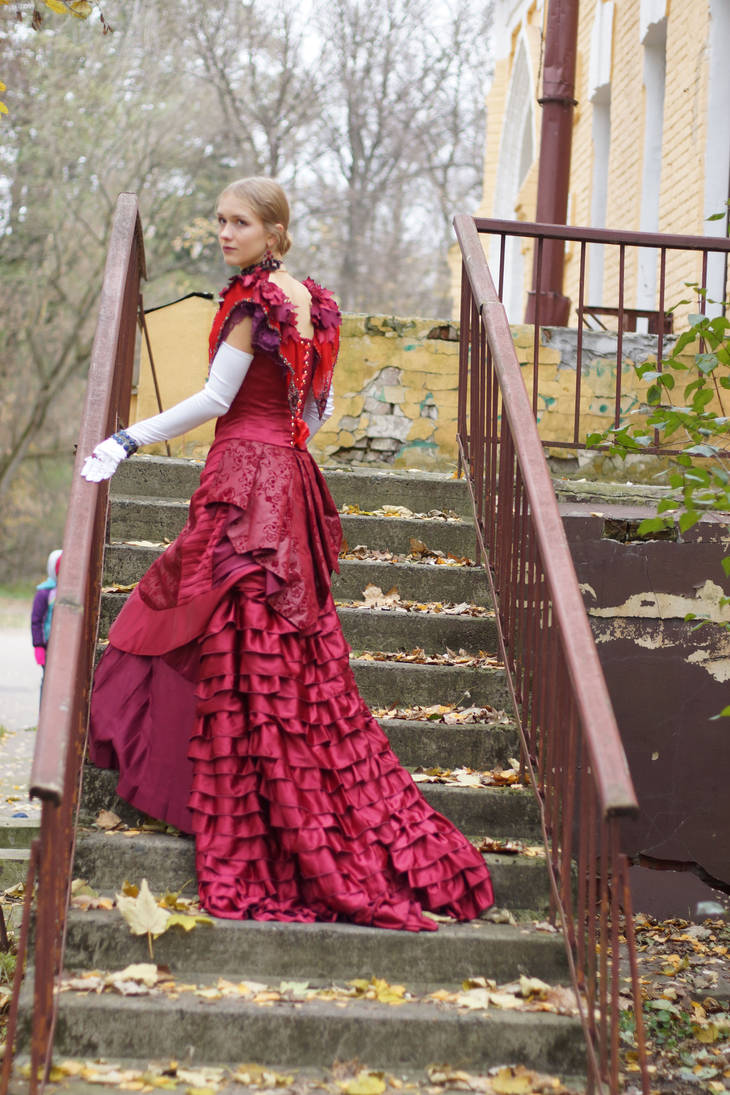 dark red victorian dress Red and Black Victorian Walking Dress, Vampire Gothic Velvet Outfit