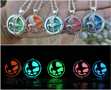 Glow in the dark mockingjay necklace silver style