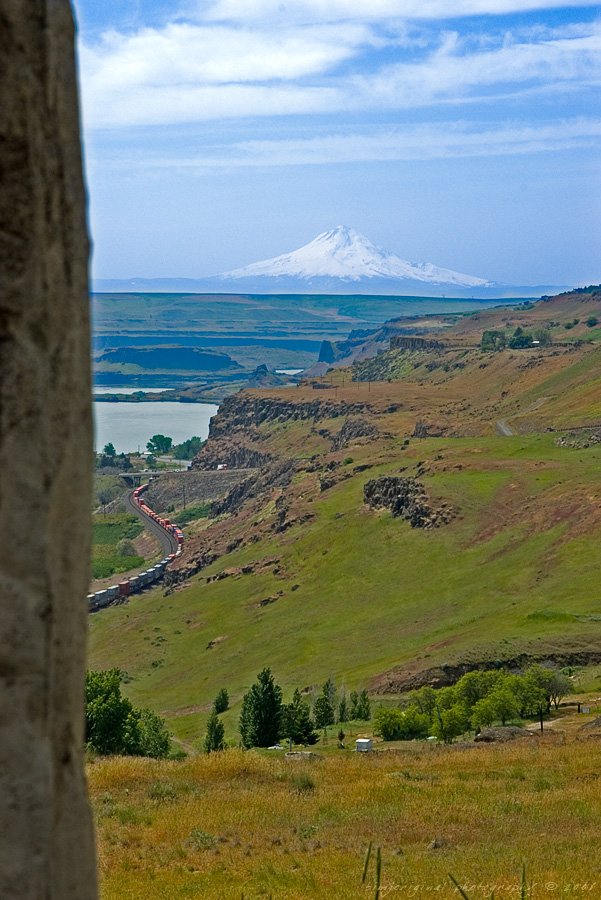 mt hood, from stonehenge