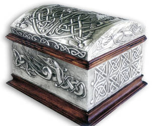 CELTIC CHEST 1 - COMPLETE. by arteymetal