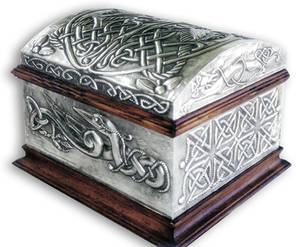 CELTIC CHEST 1 - COMPLETE.