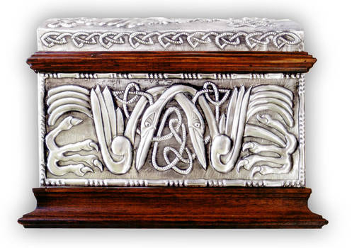 CELTIC  CHEST 2 -  FRONT.