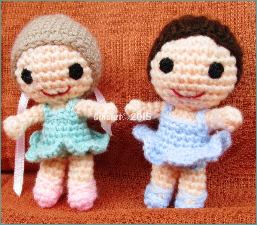 Crocheted dancers