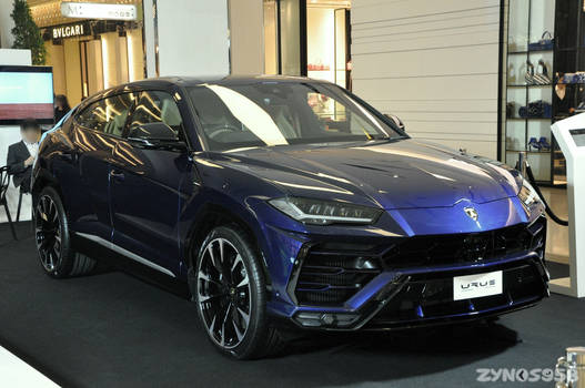 '18 Urus by zynos958