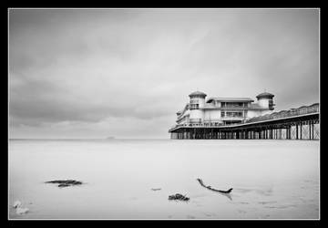 Grand Pier