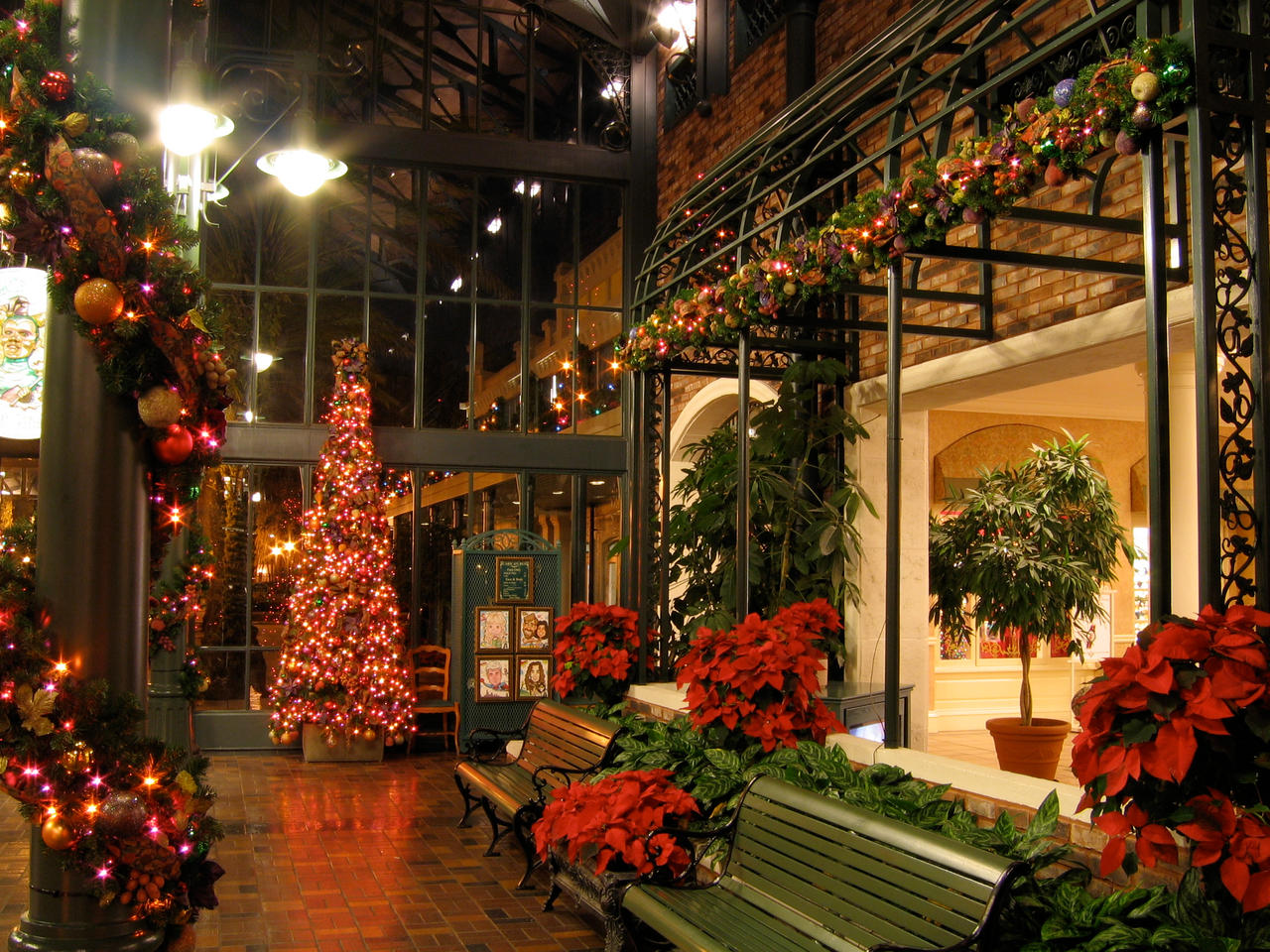 French Quarter Christmas 10