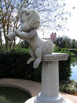 Fantasia Gardens Statues 28