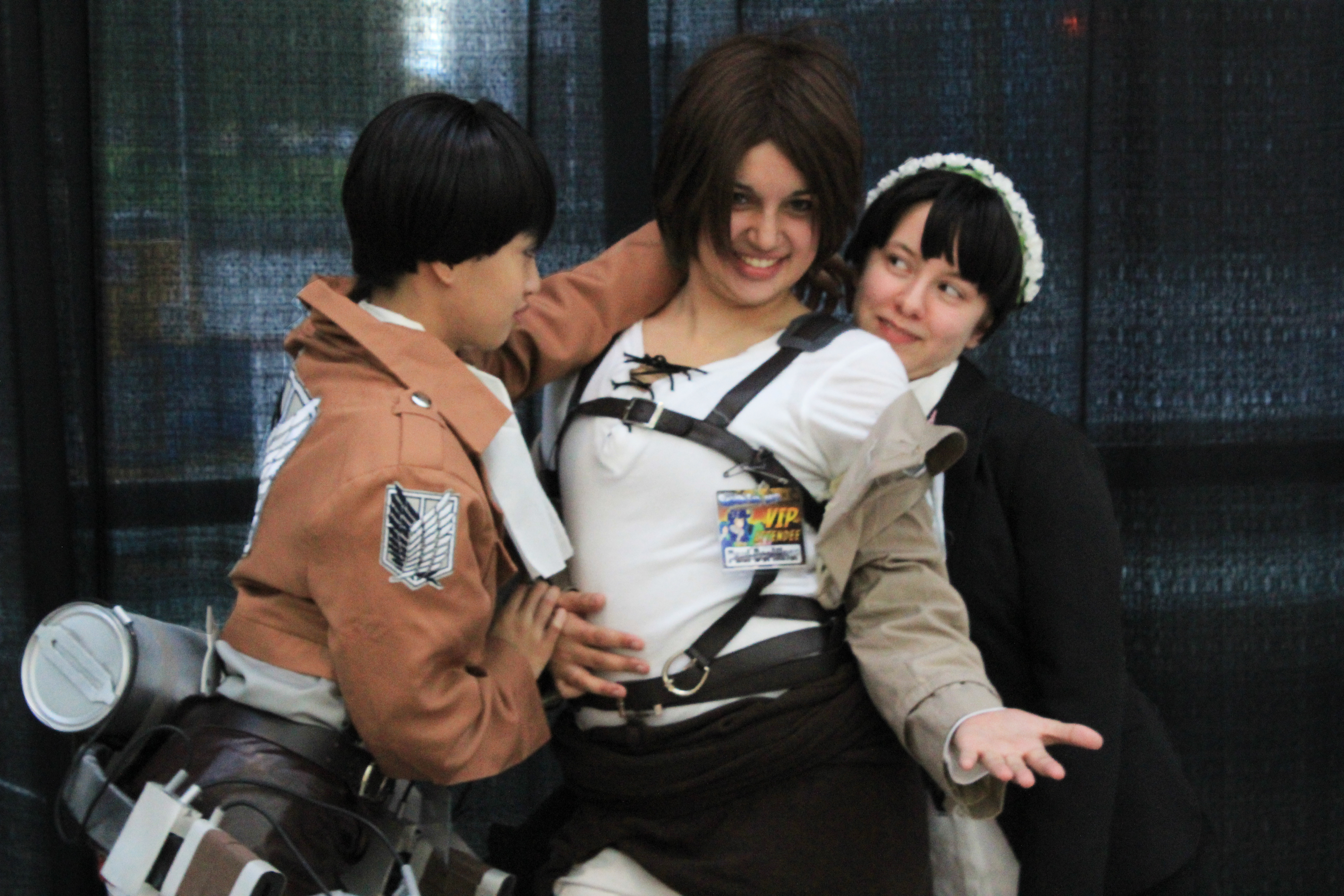 AAA - SenshiCon 2013, The Girls Love Me...