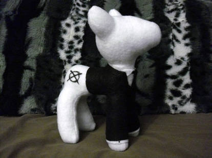 Plushie Slender Mane