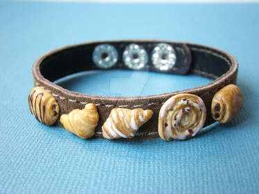 Croissant Leather Bracelet