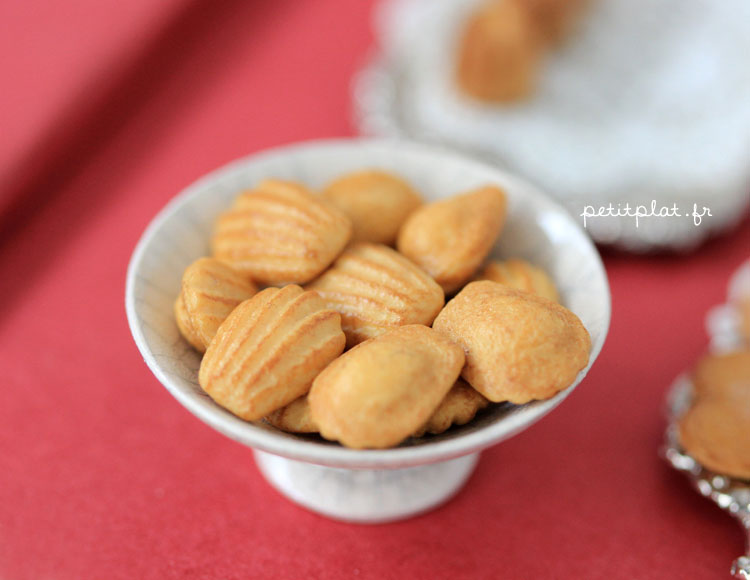 Miniature Madeleines