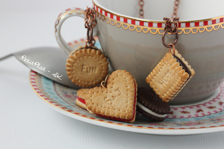 Cookie Necklace - Word or Initials