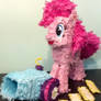 Pinke Pie Pinata Accessories
