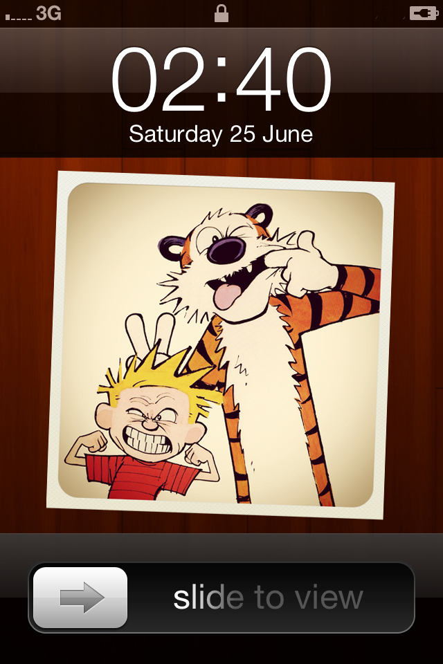 Calvin and Hobbes Retina Display Wallpaper