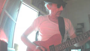 ...to be with you just few seconds...