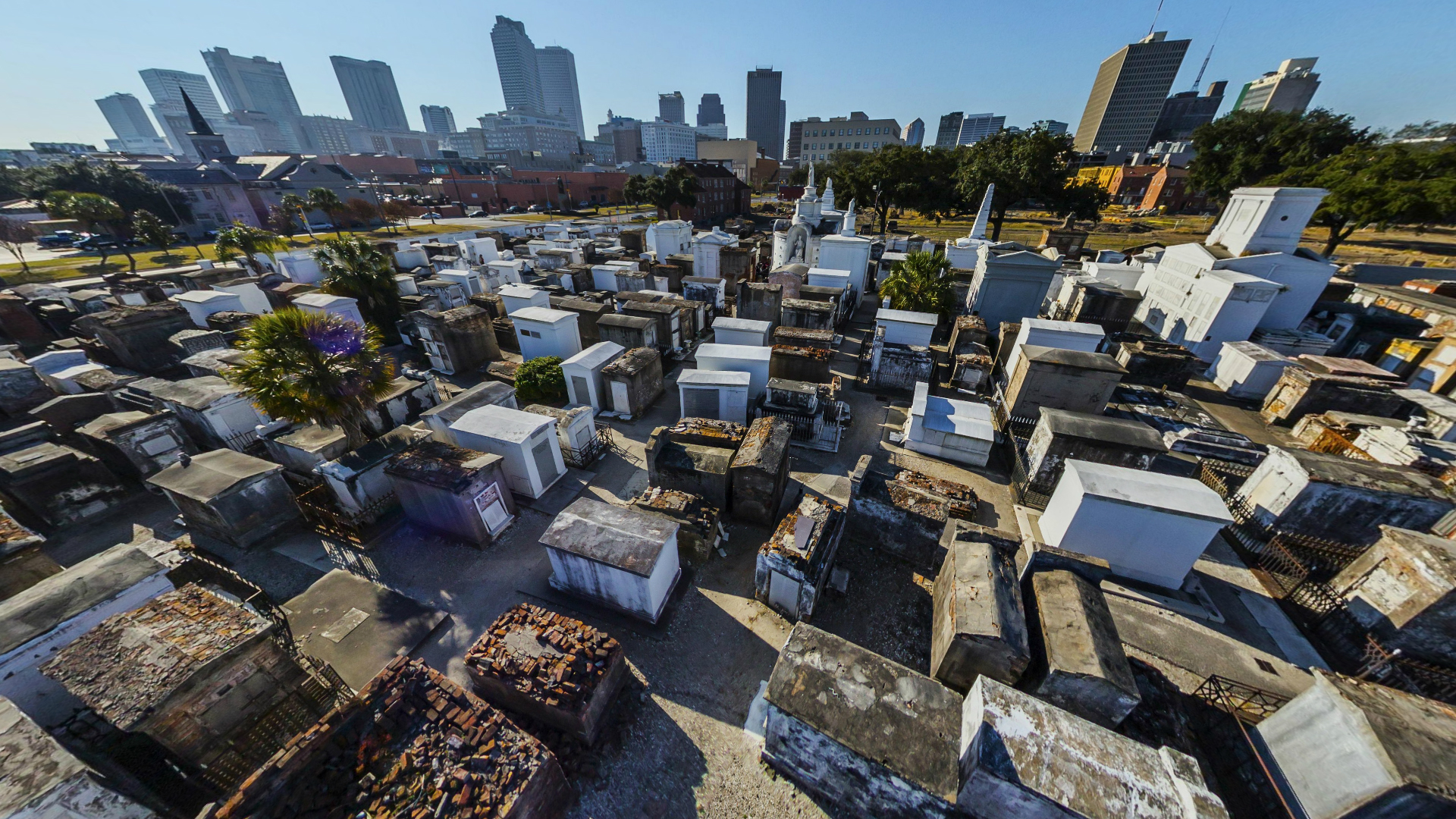 St. Louis Cemetery No. 1 (interactive panorama)