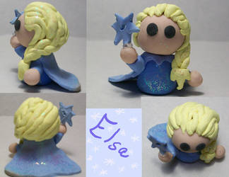 Elsa (Frozen) Clay Chibi