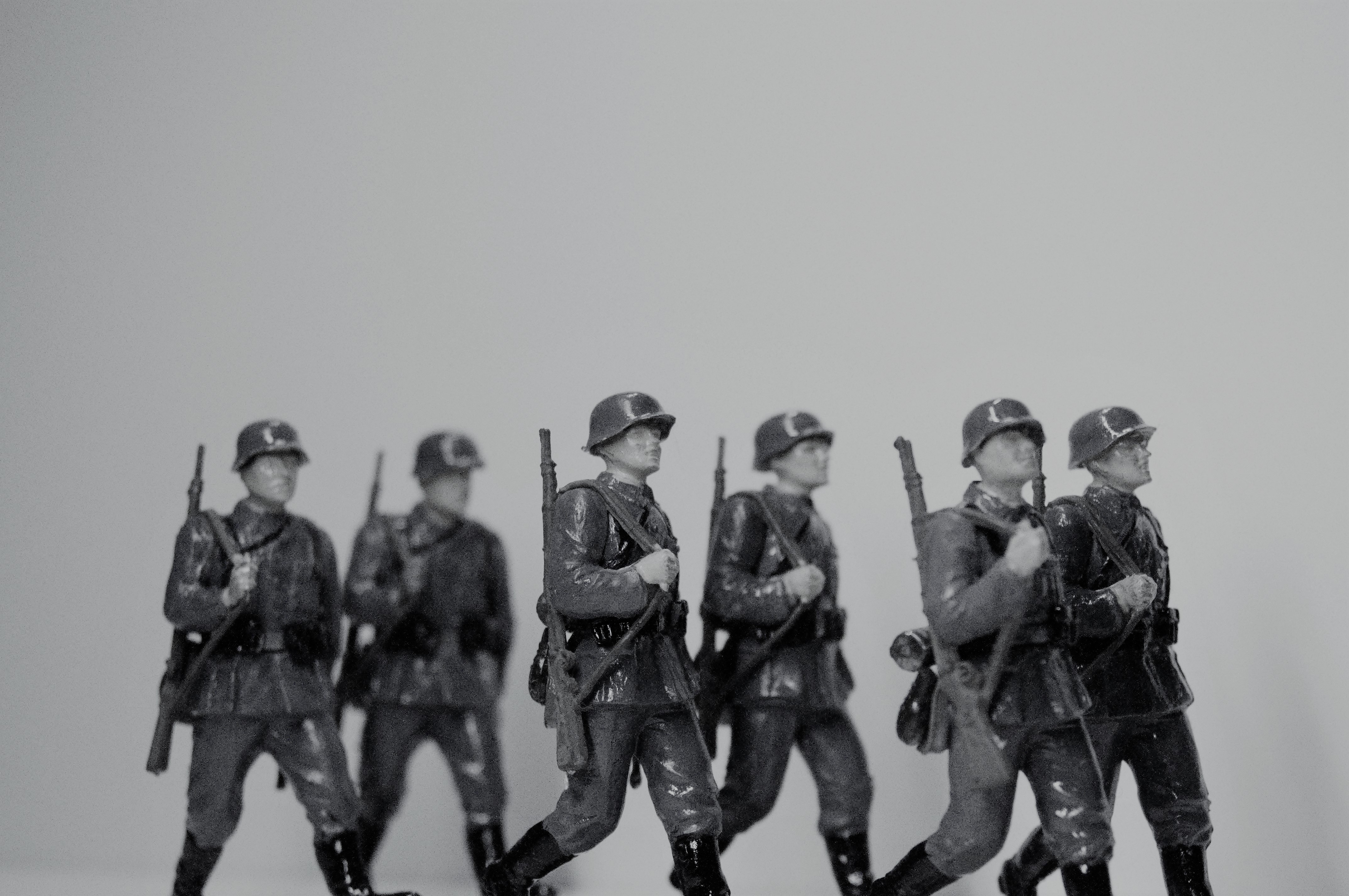Marching German soldiers by ffSorge on DeviantArt