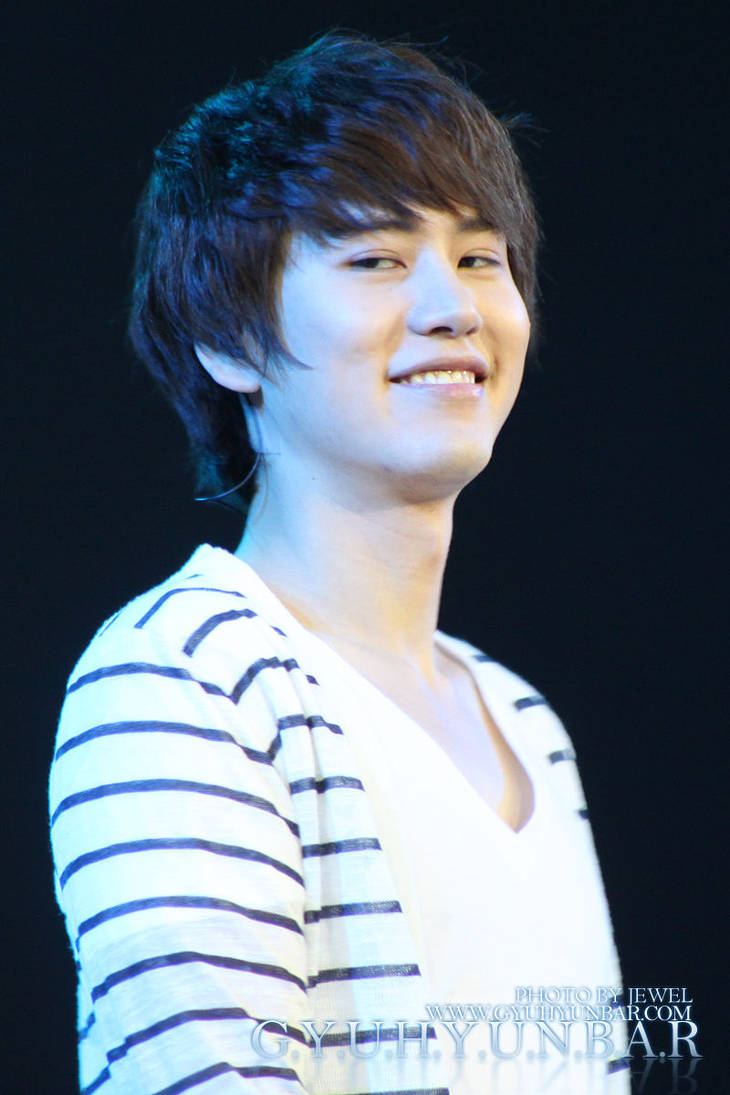Have No Fear Kyuhyun X Reader By Japaneko On Deviantart